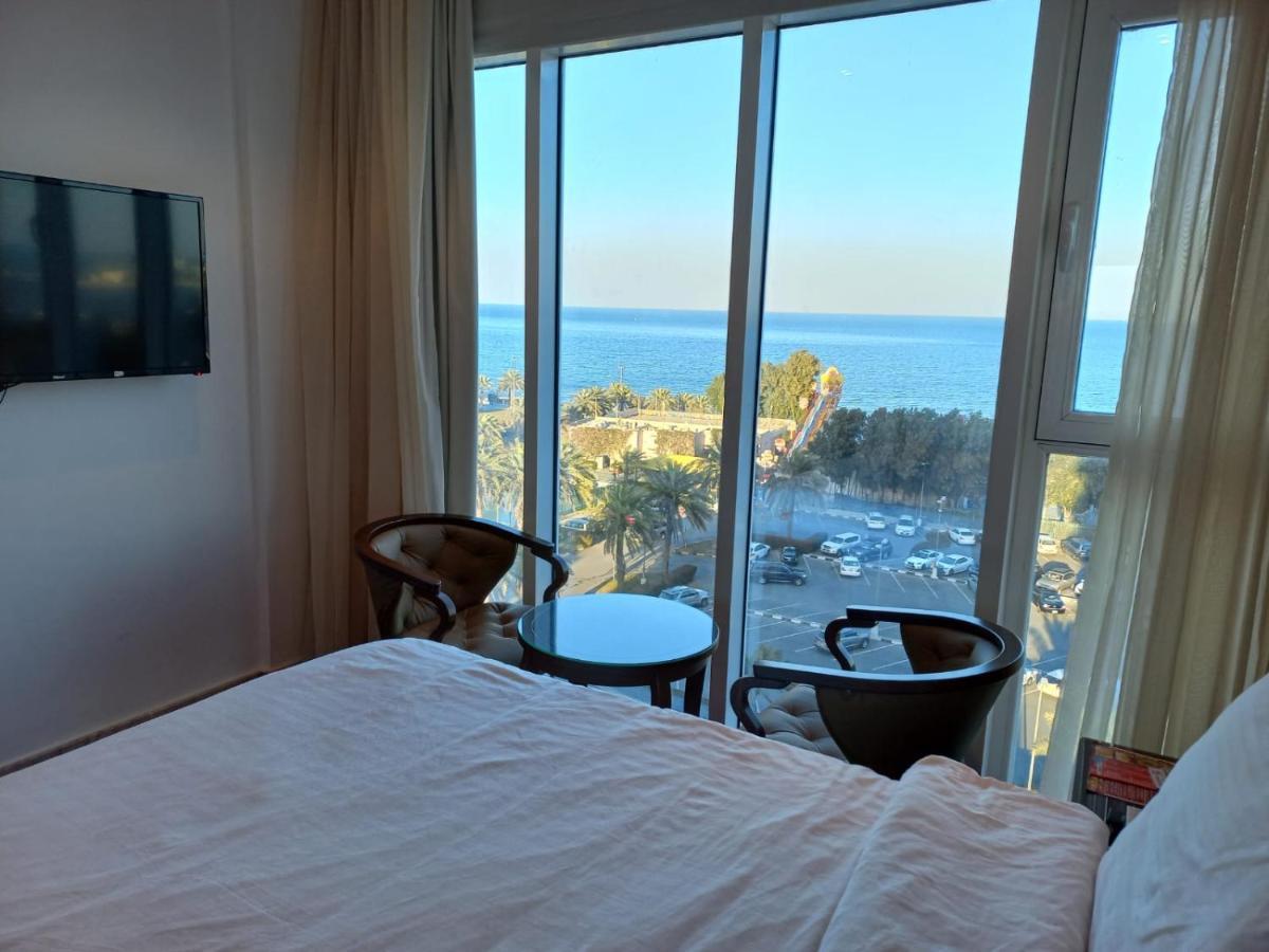 Gulf Blue Waves أمواج الخليج الزرقاء Hotel Kuwait City ภายนอก รูปภาพ